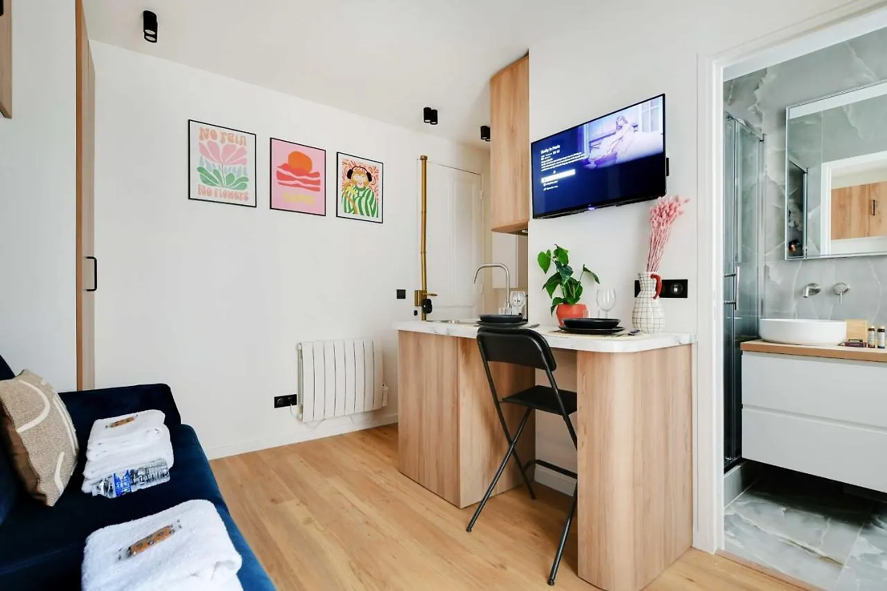 Apartment Charming Studio - 2P - Montmartre - Sacre-Coeur Paris